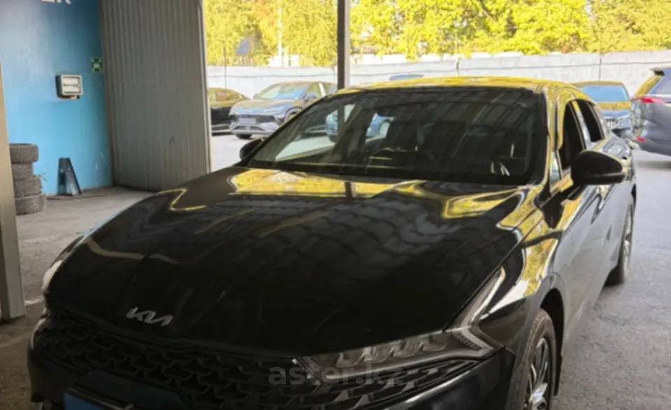Kia K5 2022 года за 10 000 000 тг. в Алматы