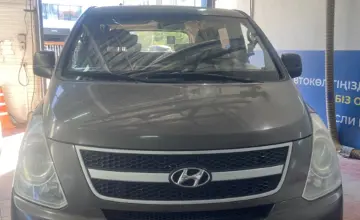 Hyundai Starex 2011 года за 6 800 000 тг. в Астана фото 2