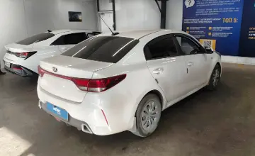 Kia Rio 2021 года за 7 300 000 тг. в Астана фото 3