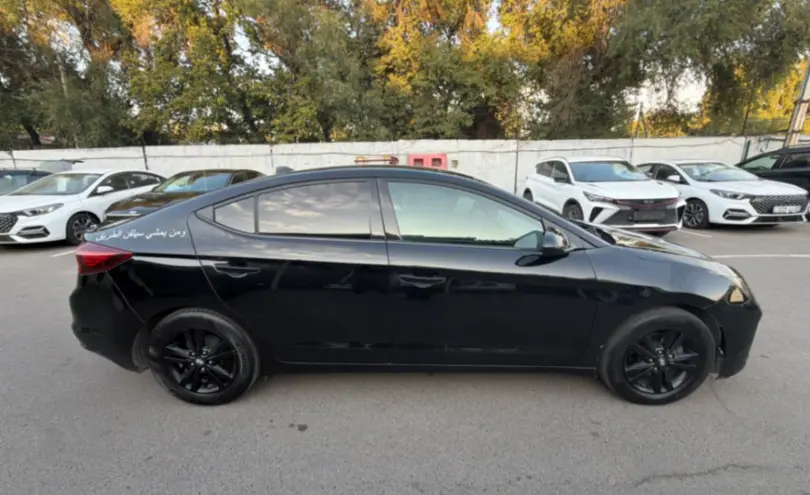 Hyundai Elantra 2019 года за 5 000 000 тг. в Алматы фото 4