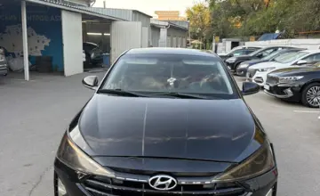 Hyundai Elantra 2019 года за 5 000 000 тг. в Алматы фото 2
