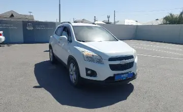 Chevrolet Tracker 2013 года за 5 500 000 тг. в Шымкент фото 2