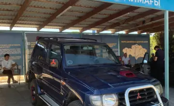 Mitsubishi Pajero 2000 года за 3 500 000 тг. в Талдыкорган фото 3