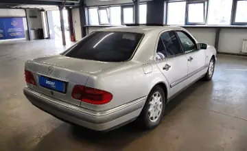 Mercedes-Benz E-Класс 1996 года за 2 200 000 тг. в Астана фото 3