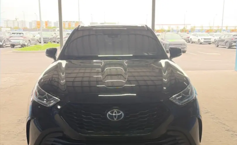 Toyota Highlander 2021 года за 26 000 000 тг. в Алматы фото 2