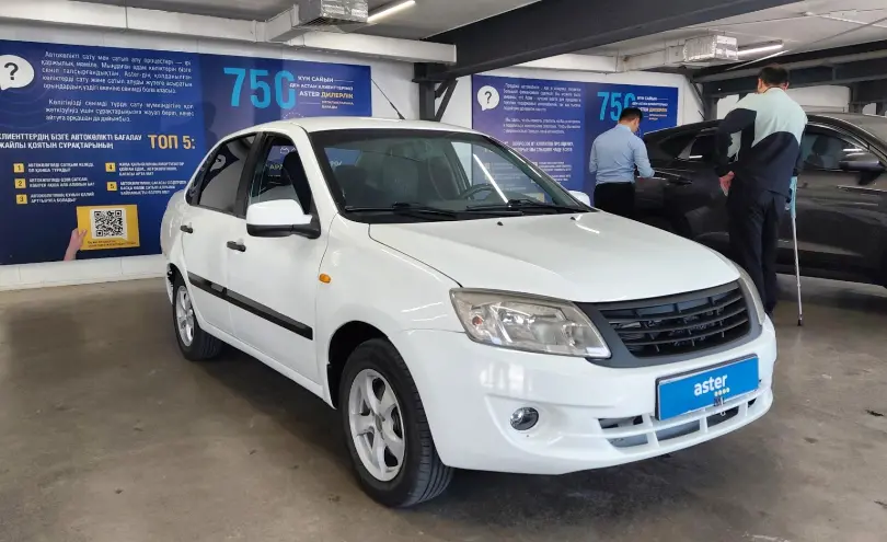 LADA (ВАЗ) Granta 2013 года за 2 500 000 тг. в Астана фото 2