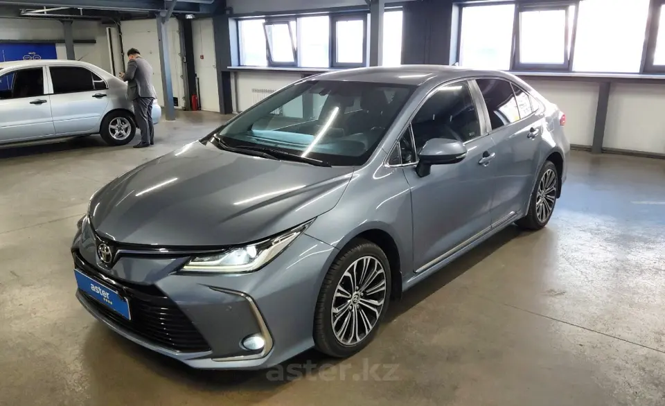 Toyota Corolla 2021 года за 10 500 000 тг. в Астана