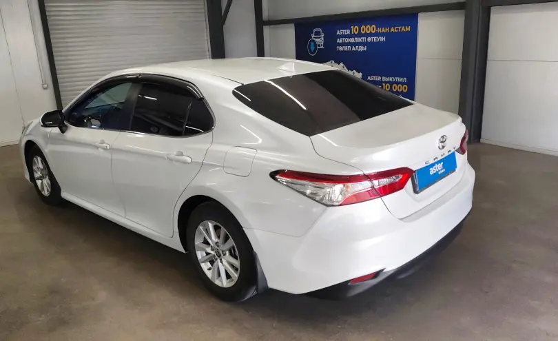 Toyota Camry 2021 года за 13 000 000 тг. в Астана фото 4