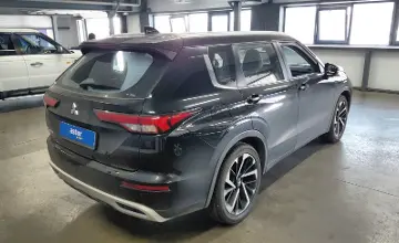 Mitsubishi Outlander 2023 года за 17 000 000 тг. в Астана фото 3