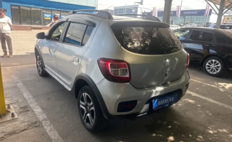 Renault Sandero 2021 года за 5 000 000 тг. в Алматы фото 4