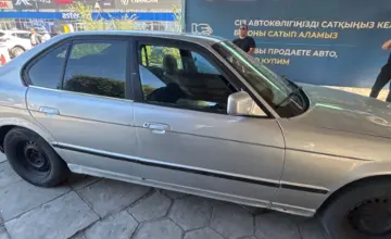 BMW 5 серии 1990 года за 1 800 000 тг. в Талдыкорган фото 4