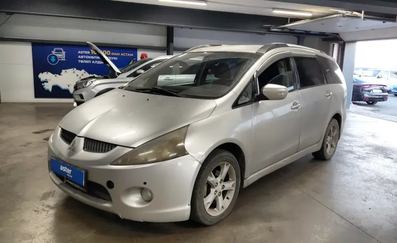 Mitsubishi Grandis 2011 года за 4 400 000 тг. в Астана