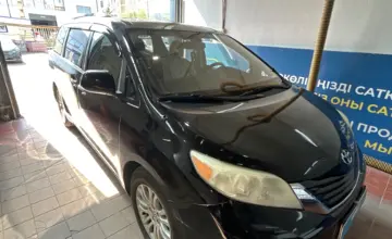 Toyota Sienna 2013 года за 12 000 000 тг. в Астана фото 3