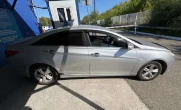 Hyundai Sonata 2010 года за 5 500 000 тг. в Усть-Каменогорск фото 4