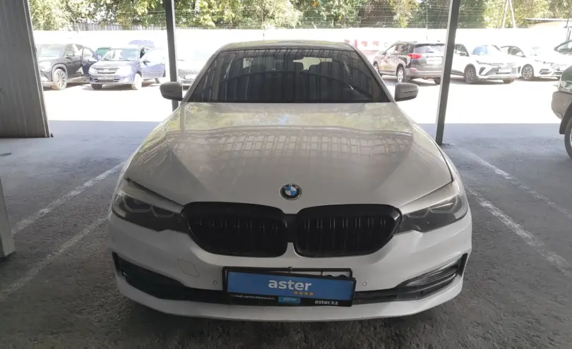 BMW 5 серии 2018 года за 15 000 000 тг. в Алматы фото 2