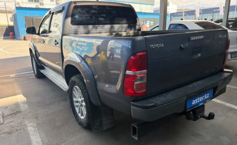 Toyota Hilux 2013 года за 12 000 000 тг. в Алматы фото 4