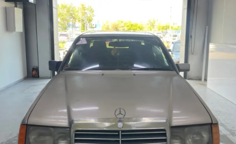 Mercedes-Benz W124 1992 года за 1 500 000 тг. в Павлодар фото 2