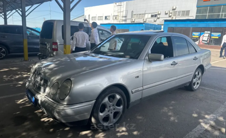 Mercedes-Benz E-Класс 1996 года за 2 500 000 тг. в Алматы