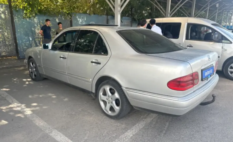 Mercedes-Benz E-Класс 1996 года за 2 500 000 тг. в Алматы фото 4
