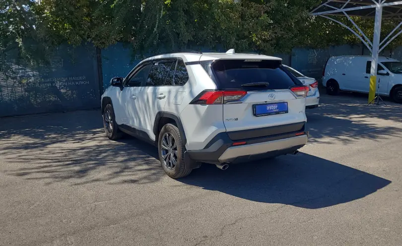 Toyota RAV4 2025 года за 17 000 000 тг. в Алматы фото 4
