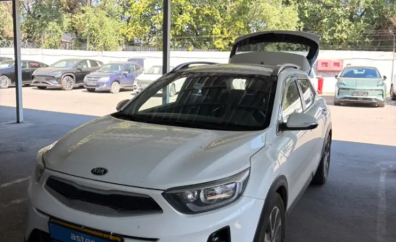 Kia Stonic 2019 года за 8 500 000 тг. в Алматы