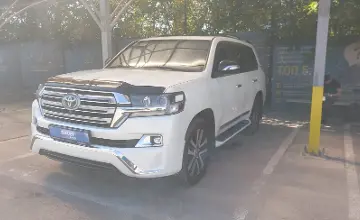 Toyota Land Cruiser 2017 года за 31 500 000 тг. в Алматы фото 1