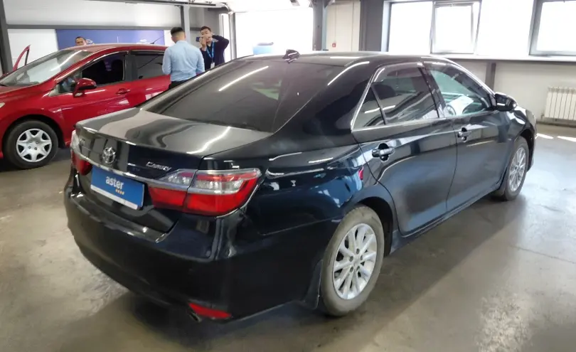 Toyota Camry 2015 года за 10 500 000 тг. в Астана фото 3