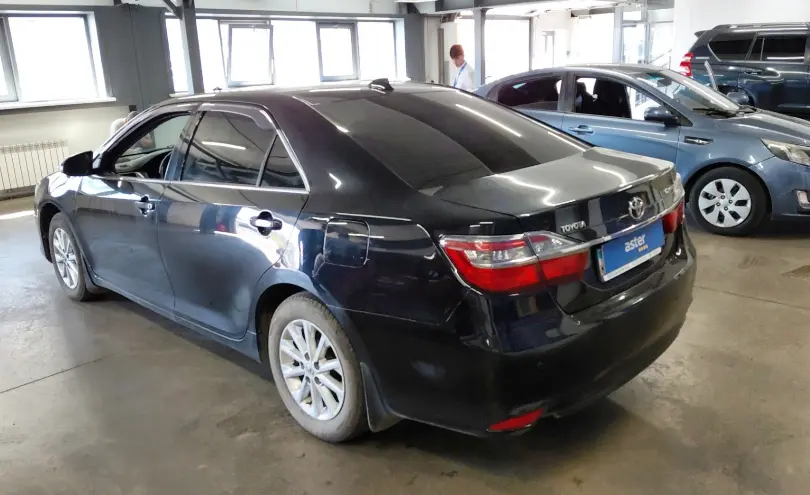 Toyota Camry 2015 года за 10 500 000 тг. в Астана фото 4
