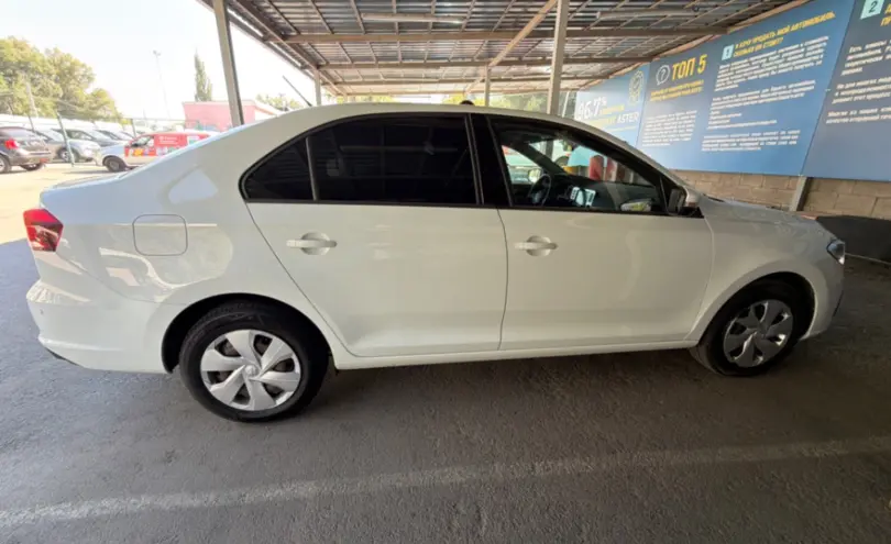 Volkswagen Polo 2021 года за 6 500 000 тг. в Алматы фото 4