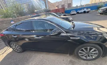 Kia Optima 2018 года за 6 900 000 тг. в Астана фото 4