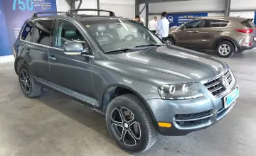Volkswagen Touareg 2004 года за 4 000 000 тг. в Астана фото 2