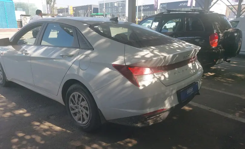 Hyundai Elantra 2022 года за 8 000 000 тг. в Алматы фото 4