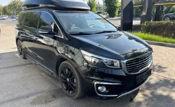 Kia Carnival 2019 года за 15 500 000 тг. в Шымкент фото 3