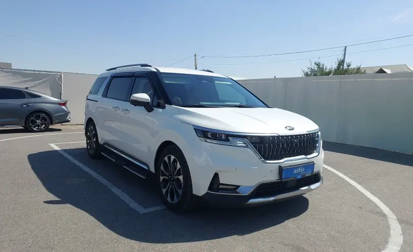 Kia Carnival 2020 года за 17 500 000 тг. в Шымкент фото 2