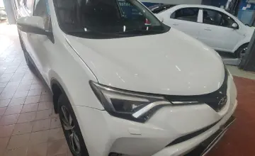 Toyota RAV4 2019 года за 10 000 000 тг. в Астана фото 3