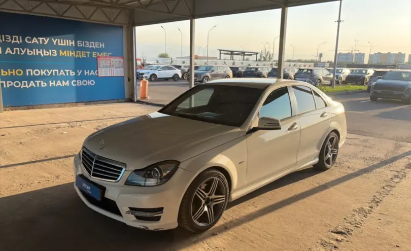 Mercedes-Benz C-Класс 2012 года за 5 500 000 тг. в Алматы