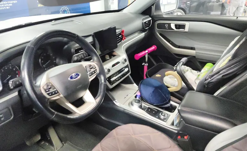 Ford Explorer 2021 года за 25 000 000 тг. в Астана фото 5