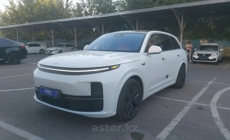 LiXiang L7 2024 года за 19 000 000 тг. в Алматы