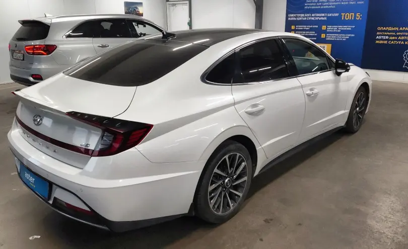 Hyundai Sonata 2020 года за 12 500 000 тг. в Астана фото 3