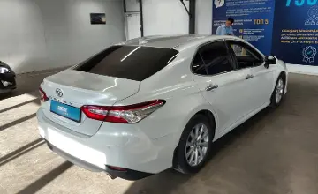 Toyota Camry 2018 года за 11 000 000 тг. в Астана фото 3