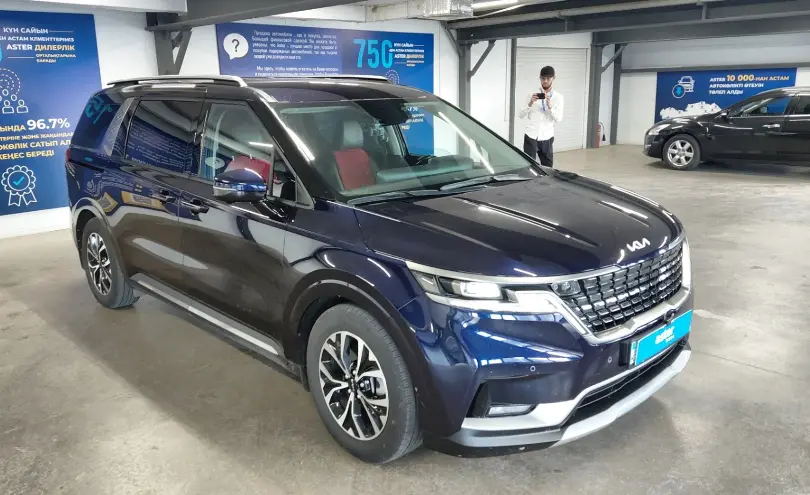 Kia Carnival 2023 года за 18 000 000 тг. в Астана фото 2