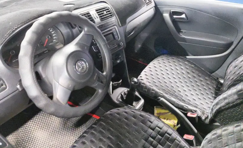 Volkswagen Polo 2014 года за 3 500 000 тг. в Астана фото 5