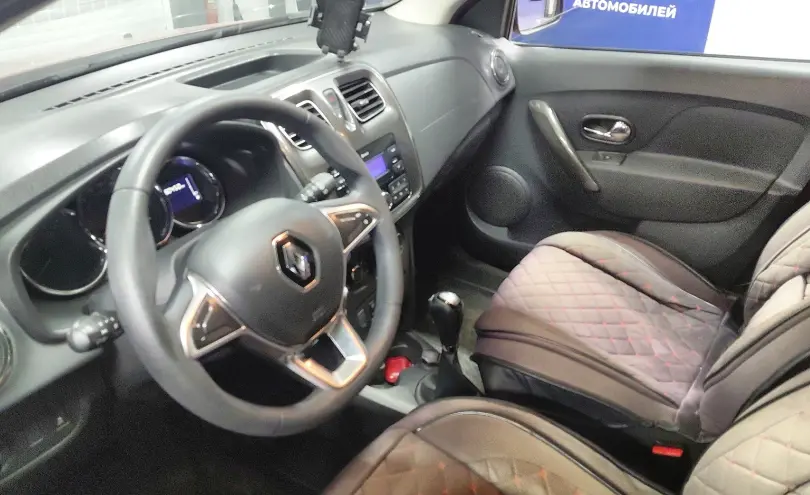 Renault Sandero 2020 года за 5 200 000 тг. в Астана фото 5