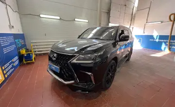 Lexus LX 2018 года за 43 000 000 тг. в Астана фото 1