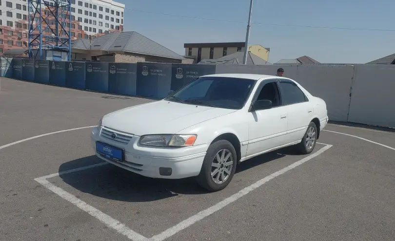 Toyota Camry 1999 года за 2 500 000 тг. в Шымкент фото 1