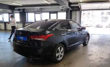 Hyundai Accent 2018 года за 6 800 000 тг. в Астана фото 3