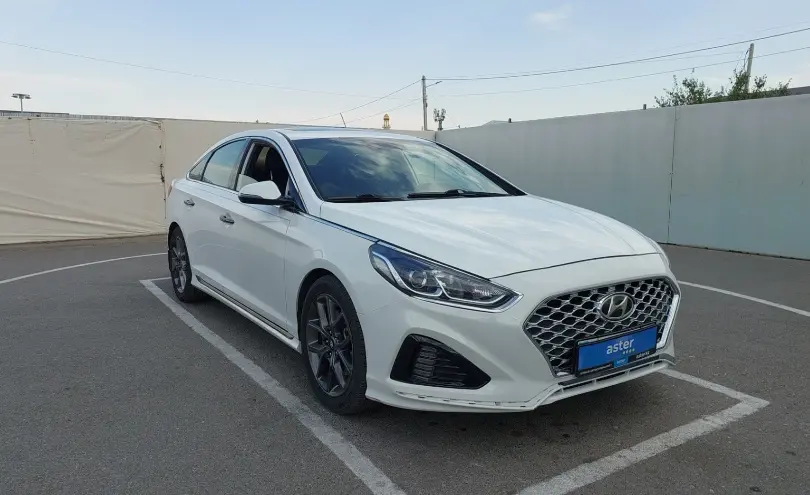 Hyundai Sonata 2018 года за 9 000 000 тг. в Шымкент фото 2