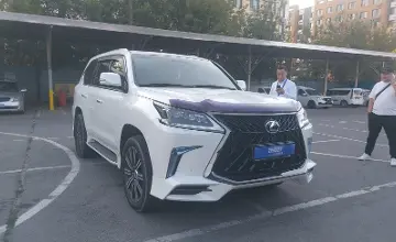 Lexus LX 2018 года за 35 000 000 тг. в Алматы фото 2