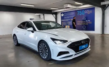 Hyundai Sonata 2022 года за 11 000 000 тг. в Астана фото 2