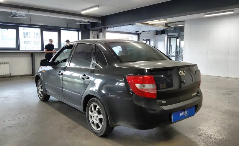 LADA (ВАЗ) Granta 2014 года за 1 600 000 тг. в Астана фото 4